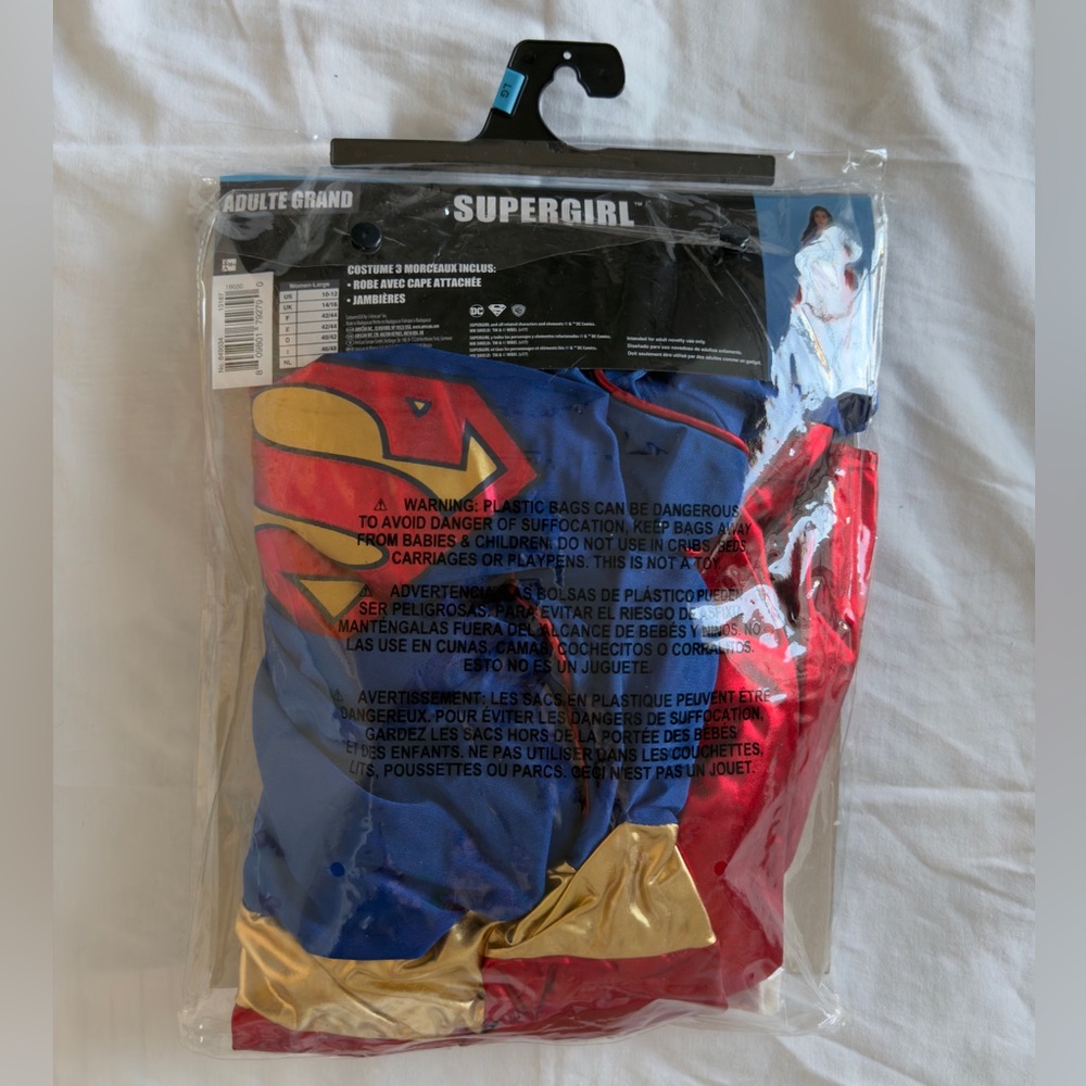 Supergirl DC Women’s Costume - Picture 7 of 7